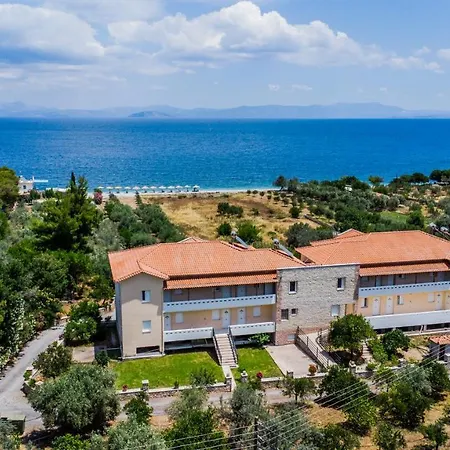 Manto Apartahotel Tirós