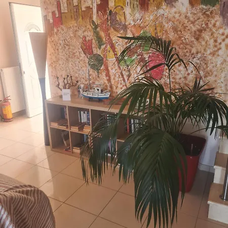Aparthotel Manto Tirós