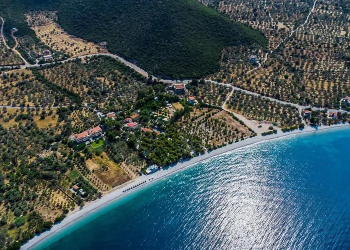 Aparthotel Manto Tirós