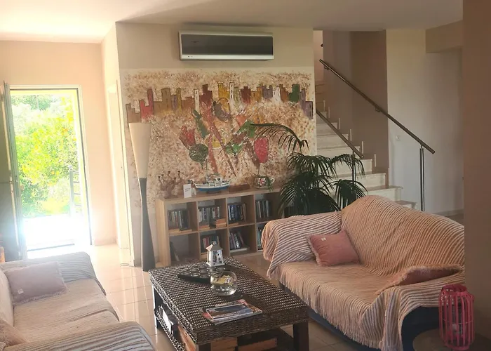 Aparthotel Manto Tirós